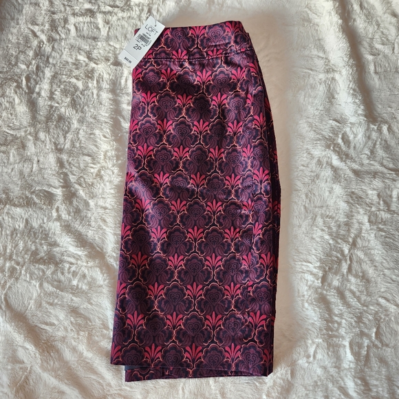 LOFT Burgundy Printed Pencil Skirt, Size  2 Petite - Picture 3 of 13